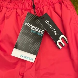 BNWT MINYMO kids snow or rain pants size 128 or 8